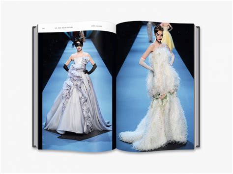 dior catwalk boek|dior runway book.